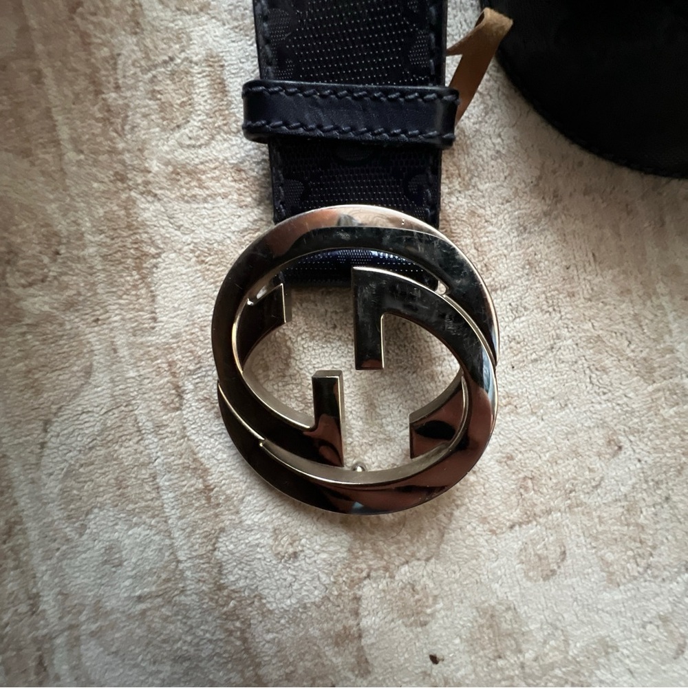 Gucci Navy Monogram GG Logo Leather Belt with Gold Buckle - Picture 10 of 13